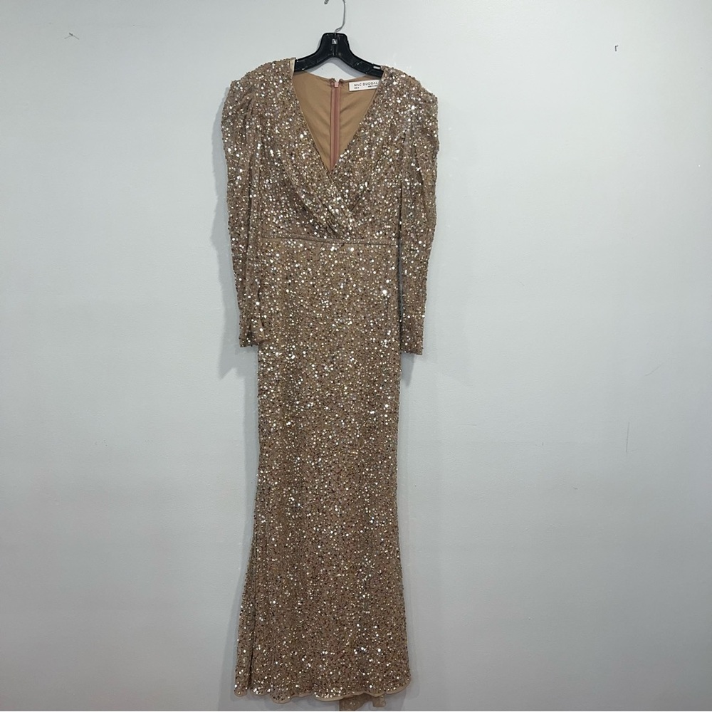 Mac Duggal Shimmering Gold Sequined Puff Shoulder Surplice Evening Gown -Reemoly - Picture 16 of 16